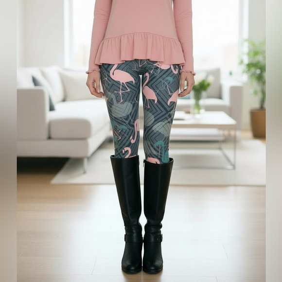 Plus NEW Womens Pink Flamingo Leggings, Soft Yoga Waist Pants - Picture 4 of 10